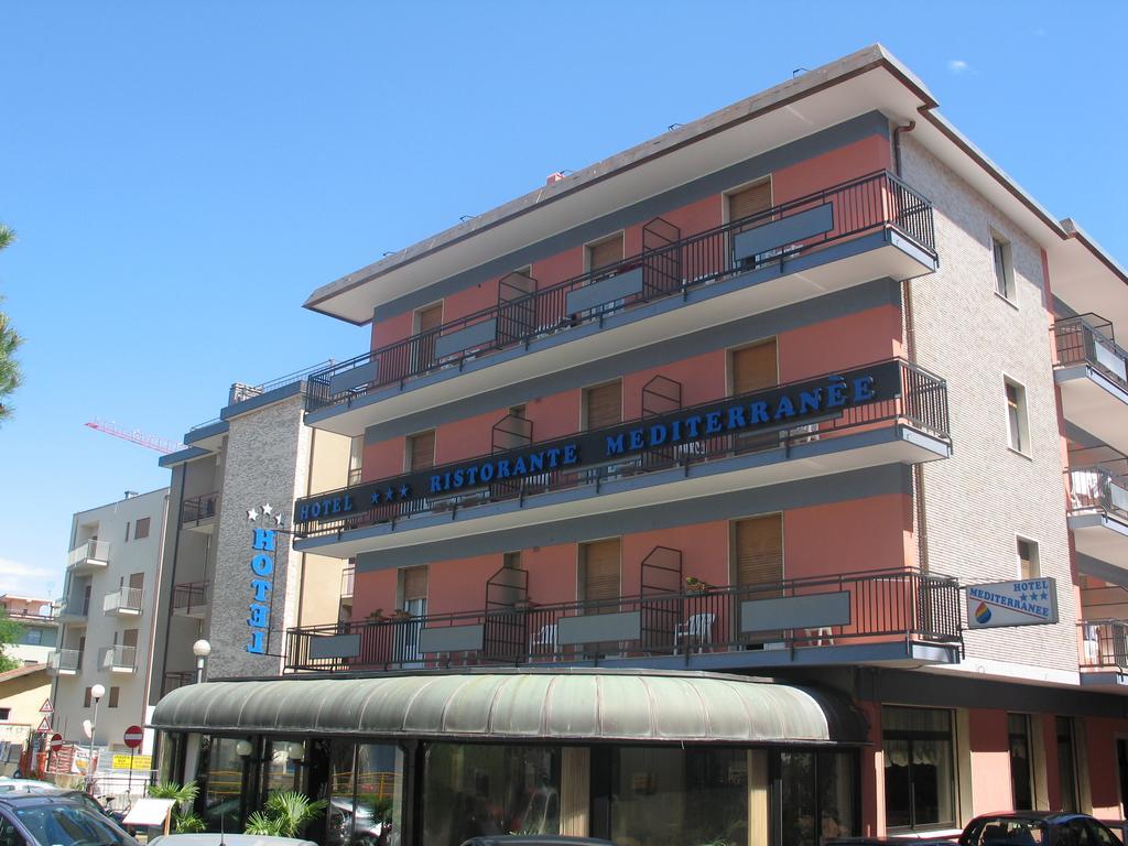 Hotel Mediterranee Spotorno Exterior foto